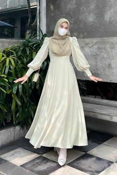 Muslim Fashion Dress Abayas, Pola Kaftan, Coquette Hijab, Model Baju Hijab, Kaftan Hijab, Gamis Simple, Non Hijab