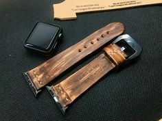 Apple Watch Straps,iwatch Band Made in Italy Mens Vintage Genuine Leather Replacement Watch Strap .message Engraving Anniversary Gift - Etsy Bosnia and Herzegovina Tan Cowhide, Mens Vintage, Watch Straps, Leather Watch Bands, Apple Watch Strap, Wow Products, Leather Band, Star Fashion, Watch Strap