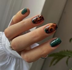 Kutek Disney, Leopard Print Nails, Nagel Tips, Colorful Nails, Smink Inspiration, Her Nails, Leopard Nails, Makijaż Smokey Eye, Thanksgiving Nails