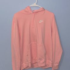 Pink Nike Hoodie Spring Sportswear Hoodie, Spring Fleece Hoodie Outerwear, Spring Fleece Hoodie, Cotton Athleisure Hooded Jacket For Spring, Spring Cotton Athleisure Hooded Jacket, Spring Cotton Hooded Jacket In Athleisure Style, Nike Hooded Hoodie With Pockets, Nike Hoodie Sweatshirt With Pockets, Nike Sporty Hooded Jacket For Spring