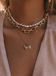 ~18k Gold filled chain & charm ~Appx 18'' long ~Cz stones Jewelry Lookbook, Gold Filled Chain, Cz Stone, Gold Filled, Statement Necklace, 18k Gold, Lookbook, Gold Necklace, Bracelet