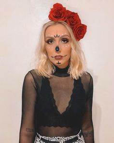 Catrina Costume, Hot Halloween Outfits, Halloween Makeup Pretty, Halloween Makeup Inspiration, Trendy Halloween Costumes, Halloween Makeup Easy