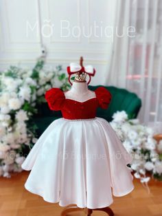 Christmas Kids Outfits, Christmas Outfit Ideas For Kids, Red Velvet Top, Frocks For Kids, Xmas Dress, 10 Birthday, Braiding Styles, Red Christmas Dress, Red And White Dress