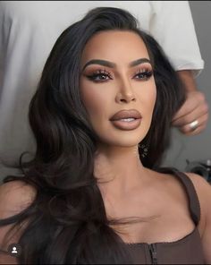 Kim K Smokey Eye Makeup, Dark Eye Wedding Makeup, Kim Kardashian Make Up Looks, Kim Kardashian Soft Glam, Kim Kardashian Glam Makeup, Kim Kardashian Makeup 2024, Kim K Eye Makeup, Khloe Kardashian Makeup Looks, Dark Makeup For Brown Eyes