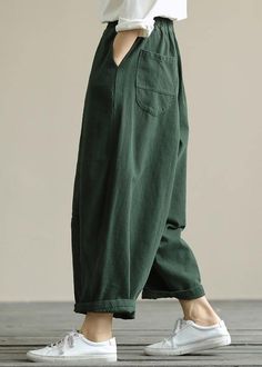 Balloon Pants Outfit, Balloon Pants, Linen Fashion, Hipster Outfits, Woman's Fashion, Natural Fabric, Outfits Fall, Fashion Designs, Pants Casual