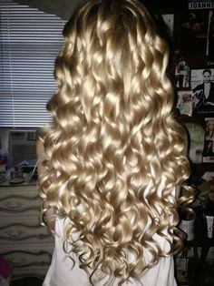 Curly Blonde Hair, Long Curly, Curly Blonde, Curly Hair, Blonde Hair, Blonde, Hairstyles, Hair