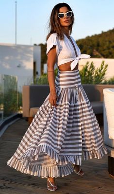 Maxi Skirt Crop Top Outfit, Skirt Crop Top Outfit, Summer Maxi Skirt, Crop Top Outfit, Skirt Crop Top, Maxi Skirt Crop Top, Skirt Crop, Buy Skirts, Top Outfit