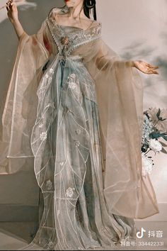 Fansty Dresses, Space Fantasy Outfit, Fanasty Dresses, Magical Dresses Fairytale, Mythical Dresses, Water Dresses, Hanfu Aesthetic, Dresses Fantasy Gowns, Chinese Prom Dress