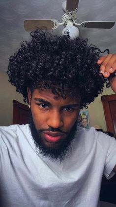 Fluffy Curly Hairstyles Men, Curly Afro Hairstyles Men, Curly Afro Men, Black Men With Curly Hair, Black Men Curly Hair, Curly Hair Black Men, Black Men Long Hairstyles, Black Men Curly Hairstyles, Caesar Haircut