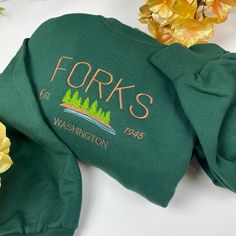 -Embroidered Sweatshirt   - Unisex Sweatshirt -Jerzees brand *(Gildan or Port & Co brands may be used to fulfill any back orders that may occur) - Design is 6.8in wide for all  sweatshirt sizes  please message me for any questions. Thank you! Forks Washington, Embroidered Sweatshirt, Embroidered Sweatshirts, Unisex Sweatshirt, Sweat Shirt, Washington, Loose Fitting, Super Cute, Adult Outfits