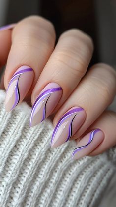 Purple Nails Elegant, Almond Nails Purple Design, Nail Art With Lines, Light Purple Nail Art, Purple Gel Nail Designs, Nail Art Designs Wedding, Springtime Nails, Purple Nail Art Designs, Light Purple Nails