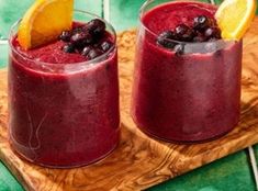 anti inflammation smoothie recipe at DuckDuckGo Beet Smoothie, Blueberries Smoothie, God Mat, Berry Smoothie, Smoothie Shakes, Smoothie Drinks, Smoothie Recipes Healthy, Healthy Smoothies, Yummy Drinks