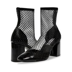 Steve Madden Eleanor Black Rhinestone Netted Heeled Boots - New In Box Bring On A Dramatic Spin To Your Party Look By Choosing The Super Chic And Glamorous Steve Madden Eleanor Bootie Heels Featuring A Rhinestone-Embellished Netted Upper With A Cap Toe, An Ankle-High Shaft, And A Block Heel. The Stretchy Textile And Microsuede Material On The Upper Allows For An Easy Slip-On Fit. Heel Height: 3 In Bootie Heels, Fashionable Shoes, Steve Madden Boots, Lace Heels, Shoes Boots Ankle, Party Look, Shoe Fits, Black Boots Women, Black Rhinestone