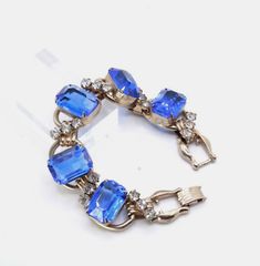 ad eBay - Juliana Designer Astounding Links Cobalt Blue Glass Rhinestones Link Bracelet - Buy Now, click the link (eBay) Designer Bracelet, Geometric Bracelet, Small Bracelets, Stylish Bracelet, Silver Chain Bracelet, Bracelet Designs, Vintage Watches, Blue Glass