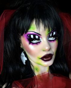 Lydia Deetz And Beetlejuice, Black Bob With Bangs, Black Bob Hair, Burlesque Makeup, Halloween Makeup Witch, Halloweenský Makeup, Cute Bangs, Joker Makeup