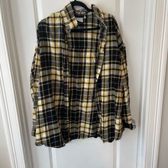 New Without Tags Asos Black And Yellow Plaid Button Up Flannel In A Women’s Size 3xl. $22obo Yellow Shirt With Button Closure For Fall, Oversized Yellow Tops With Button Closure, Casual Yellow Button-up Flannel Shirt, Black Flannel Shirt, Asos Tops, Flannel Women, Yellow Plaid, Plaid Flannel, Flannel Shirt