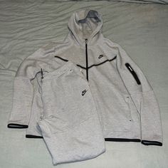 Nike Tech Fleece Tracksuit Gray 2xl(Tall) Pants & Jacket Included & Same Size Pants - Cu4495-063 Jacket - Cu4489-063 Small Stain On Back Of Pants (Price Reflects) Send Me Your Best Offer This Will Sale Fast, Best Offer Wins Nike Tech Fleece Tracksuit, Pants Nike, Tall Pants, Nike Tech Fleece, Nike Tech, Tech Fleece, Nike Pants, Mens Pants, Nike Men