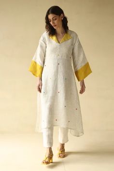 Daily Kurta Outfits, Kurta Patterns, Kurti Patterns, Simple Kurti Designs, Dress Book, Kurti Designs Latest