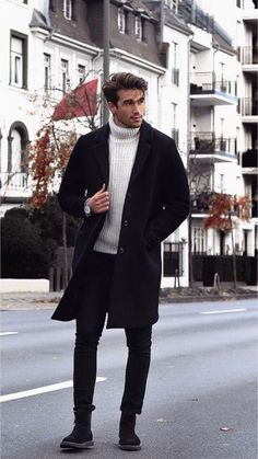 What to Wear in London: Your Ultimate Guide for Stylish Comfort Year-Round | #falloutfits Holiday Outfits for Christmas & New Years Eve Men In Suits Classy, Trendy Street Style Outfits, Old School Fashion, Herren Style, Classy Suits, Stil Boho, High Street Fashion, Jersey Outfit, Winter Outfits Men