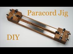 a pair of wooden rulers sitting on top of each other with the words, paracor jig diy