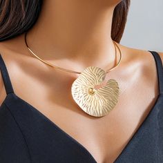 48790586065184 Gold Collar Necklace, Grunge Jewelry, Choker Collar Necklace, Bold Necklace, Statement Choker, Lotus Leaf, Estilo Punk, Choker Collar, Geometric Pendant