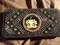 in like new conditon Betty Boop, Large Black, Women's Accessories, Shoe Accessories, Black Pink, Women Accessories, Wallet, Pink, Black