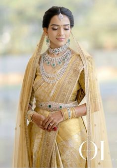 South Indian Bride Yellow Bridal Saree South Indian, Gold Bridal Saree South Indian, Sari Ideas, Golden Saree, Wedding Jewelry Sets Bridal Jewellery