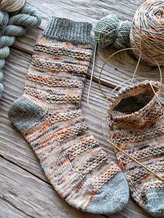 Ravelry: Slip Into Fall Toe Up Socks pattern by Vanessa Ewing Toe Up Socks, Fall Toes, Easy Knitting Projects, Hand Knit Socks, Sock Knitting Patterns, Striped Blankets, Knitted Socks, Sock Patterns, Yarn Projects