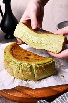 Matcha Basque Cheesecake is a Japanese twist on the classic basque cheesecake from Spain. It is creamy and smooth with a light matcha flavor and burnt caramelized exterior. Pistachio Basque Cheesecake, Creamy Matcha, Tiramisu Cups, Basque Burnt Cheesecake, Matcha Tiramisu, Mascarpone Filling