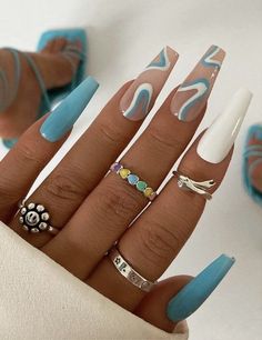 Blue And White Nails, Ballet Nails, Nagel Tips, Colorful Nails, Her Nails, Acrylic Nails Coffin Short, Coffin Nails Designs, Nail Arts, Nail Polishes