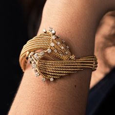 Ceremonial Luxury Gold Jubilee Bracelet, Thread Bracelet, Gold Baroque, Thread Bracelets, Basket Set, Fancy Jewellery, Gold Thread, Gold Threads, Vintage Cartier Bracelet