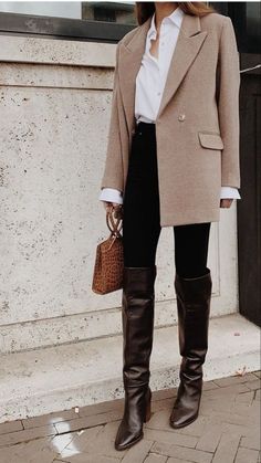 Wide Brown Belt Outfit, Winter Work Party Outfit Classy, Winter Workwear 2023, Fall Boots Outfit 2023, Understated Elegance Fashion, Boots Outfit Office, Tall Boots Outfit 2022, Fall Horse Race Outfit, Silent Luxury Fashion