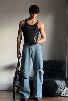 Baggy Jeans Outfits, Baggy Jeans Outfit, Gender Fluid Fashion, Genderless Fashion, Men's Streetwear, Gender Fluid, Fashion Vibes, Streetwear Pants