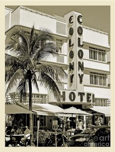 a black and white photo of the colony hotel