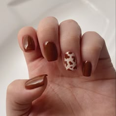 Nails Acrylic Short Cow Print, Bare Nail Designs, Tan Cow Print Nails, Cow Print Accent Nails, Neutral Cow Print Nails, Gel Cow Print Nails, Cow Print Nails Ideas, Brown Cow Print Nails Short, Brown Cow Print Nail Designs