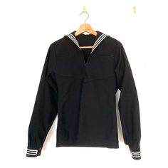 Shoulder 41cm Bust 91cm Sleeve 67.6cm Length 64.5cm #us #navy #uniform #sailor #wool 👀 Please read before purchasing 📏 Check the measurements before buying as each item is different. 🔍 Please note that vintage or secondhand items may have signs of used and small imperfections, feel free to ask more details. 🖤 No return / refunds. Us Navy Uniform, Market Stands, Sailor Shirt, Vintage Sailor, Marine Uniform, H&m Top, Us Marine, Us Navy, Thom Browne