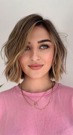 Mid Neck Length Hair, Summer Haircuts, Chin Length Hair, Hair Bangs, Hair Short, Hair Today, Great Hair, Thick Hair, Hair Dos