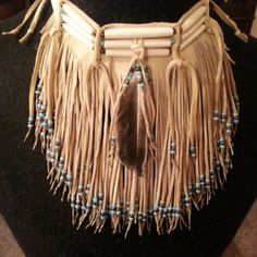 Native American leather fringed choker ( from CreativeNative54 on Native American Jewellery, Native American Clothing, Native American Necklace, Native Beadwork, Nativity Crafts, Native American Beading