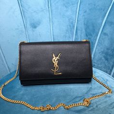 Size: Standard Size It comes with Dust box, Care manual, Tag, and Paper bag. Saint Laurent Bags, Yves Saint Laurent Bags, Timeless Handbag, Chic Handbags, Luxe Fashion, Bags Designer Fashion, Exclusive Bag, Louis Vuitton Twist Bag, Beautiful Packaging