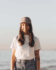 Make a stand for what you stand on.Let your wardrobe make a statement with our Earth Cap, encouraging you to ‘Make Earth Green Again’. Made from recycled Hemp and recycled organic cotton, this 5-panel cap is the perfect style sure to suit any passionate tree-hugger! 100% of profits donated to organisations working towards a greener future. A green 5-panel cap for men and women. Baseball Cap Hairstyles, Camping Hat, Sustainable Fashion Designers, Green Baseball Cap, Baseball Cap Outfit, Spring Hat, Earth Green, Fall Hat, Hiking Hat