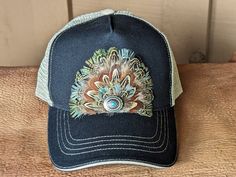 trucker hat, fashion, western, nashville, country music, lainey wilson, briley king, feather fan, be yourself Urban Cowboy, Hat Holder, Cloth Tape, Laura Ingalls, Ball Caps, Straw Hats, Tea Stains, Music Festivals, Music Lover