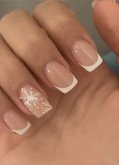 christmas french tip nails Christmas French Tip Nails, Christmas French Tip, Cowboy Nails, Teen Nails, French Tip Nail Designs, Christmas Gel Nails