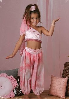 35 Costumes Homemade, Original Halloween Costumes, Star Wars Halloween Costumes, Costume Carnaval, Diy Kostüm, Dress Up Costumes, Mermaid Costume, Belly Dance Costumes