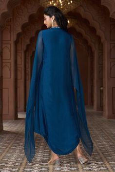 Teal blue overlapped tunic with contrasting geometric pattern hand embroidery and cascading draped cape sleeves. - Aza Fashions Luxury Sale, Tunic Pattern, Cape Sleeves, Embroidered Tunic, Modern Bride, Womens Tunics, Asymmetric Hem, Aza Fashion, Teal Blue