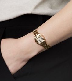 Cartier Panthere Watch, Trendy Watches Women, Panthere Watch, Elegant Watches Women, Vintage Gold Watch, Pretty Watches, Classy Watch, Timeless Watches, Vintage Watches Women