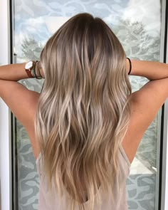 Ashy Brown Hair, Rambut Brunette, Brunette Ombre, Beauty House, Bronde Balayage, Creative Hair, Beauty Academy