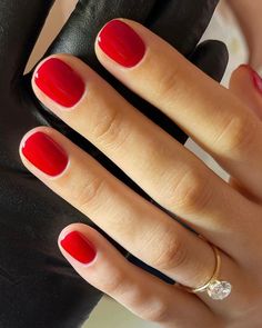 Spring Red Nails 2024, Red Nails For Spring, Spring Red Nails, Red Spring Nails, Natural Nail Shapes, Simple Spring Nails, Nail Time, Red Nail