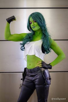 she hulk | Awesome Cosplay Of The Day: She-Hulk – Gabbing Geek Female Hulk, Jennifer Walters, Fall Photoshoot, Best Cosplay