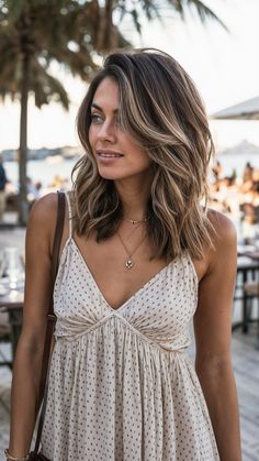 Explore 30 beautiful balayage ideas for brunettes featuring rich chocolate brown shades #ChocolateBrownBalayage #BrunetteHair #BalayageInspo #RichHairColors #ChicBrunetteStyles #HairTransformation #ElegantHair #HairColorTrends #BrunetteBeauty #BalayageGoals Medium Length Brunette Balayage, Medium Length Brunette, Cool Blonde Balayage, Dark Brunette Balayage, Medium Brunette Hair, Ash Blonde Hair Balayage, Babylights Hair