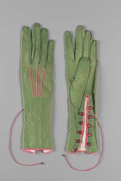 Historic Colours, Green Gloves, Pink Gloves, Jeanne Lanvin, Antique Clothing, Sport Chic, Historical Costume